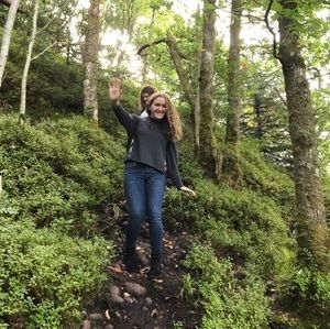 Meet your Posher, Erin